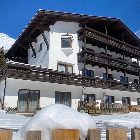 Quality Hosts Arlberg - Afoch Fei - Das Landhaus St. Anton am Arlberg Zewnętrze zdjęcie
