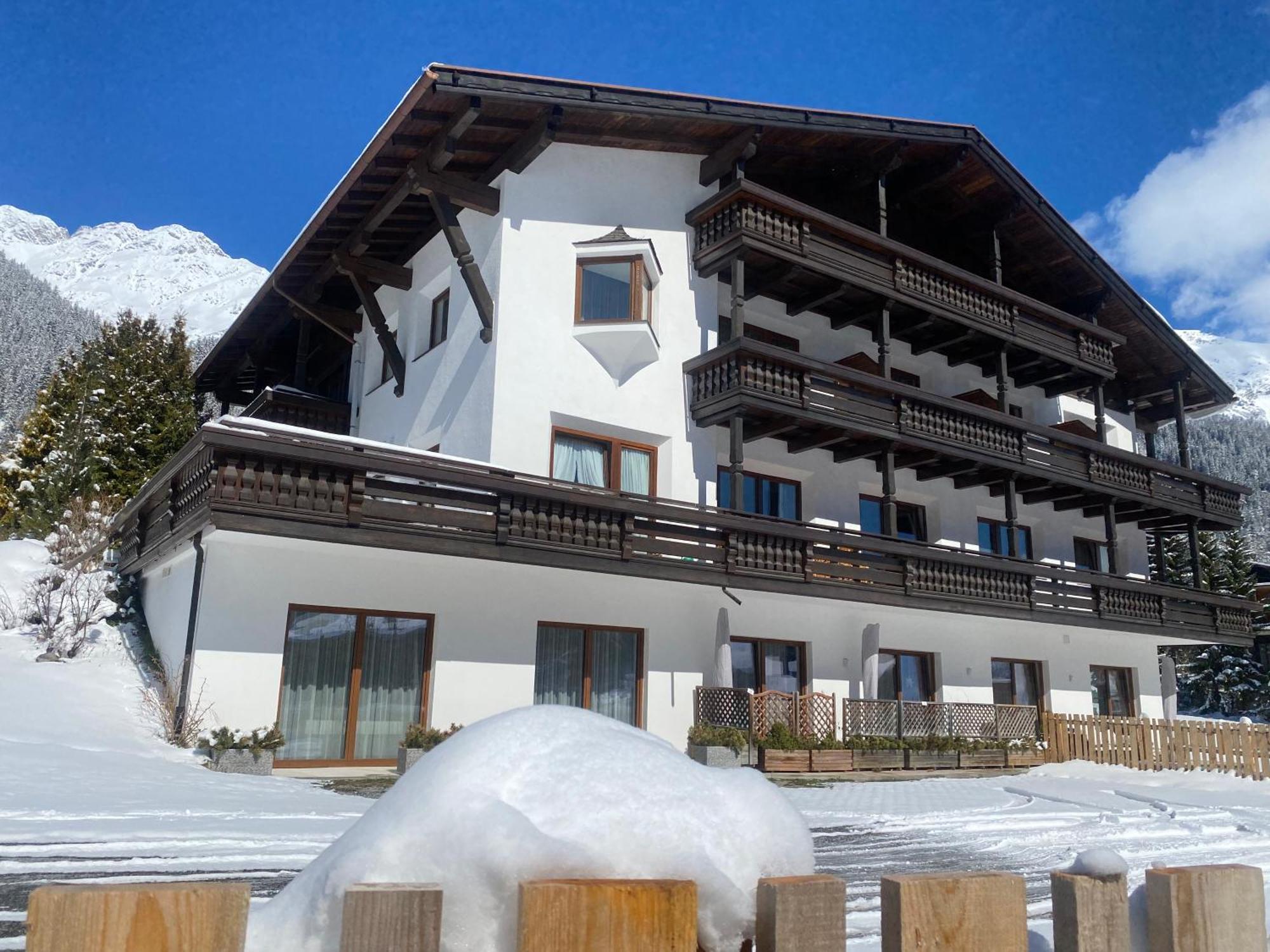 Quality Hosts Arlberg - Afoch Fei - Das Landhaus St. Anton am Arlberg Zewnętrze zdjęcie