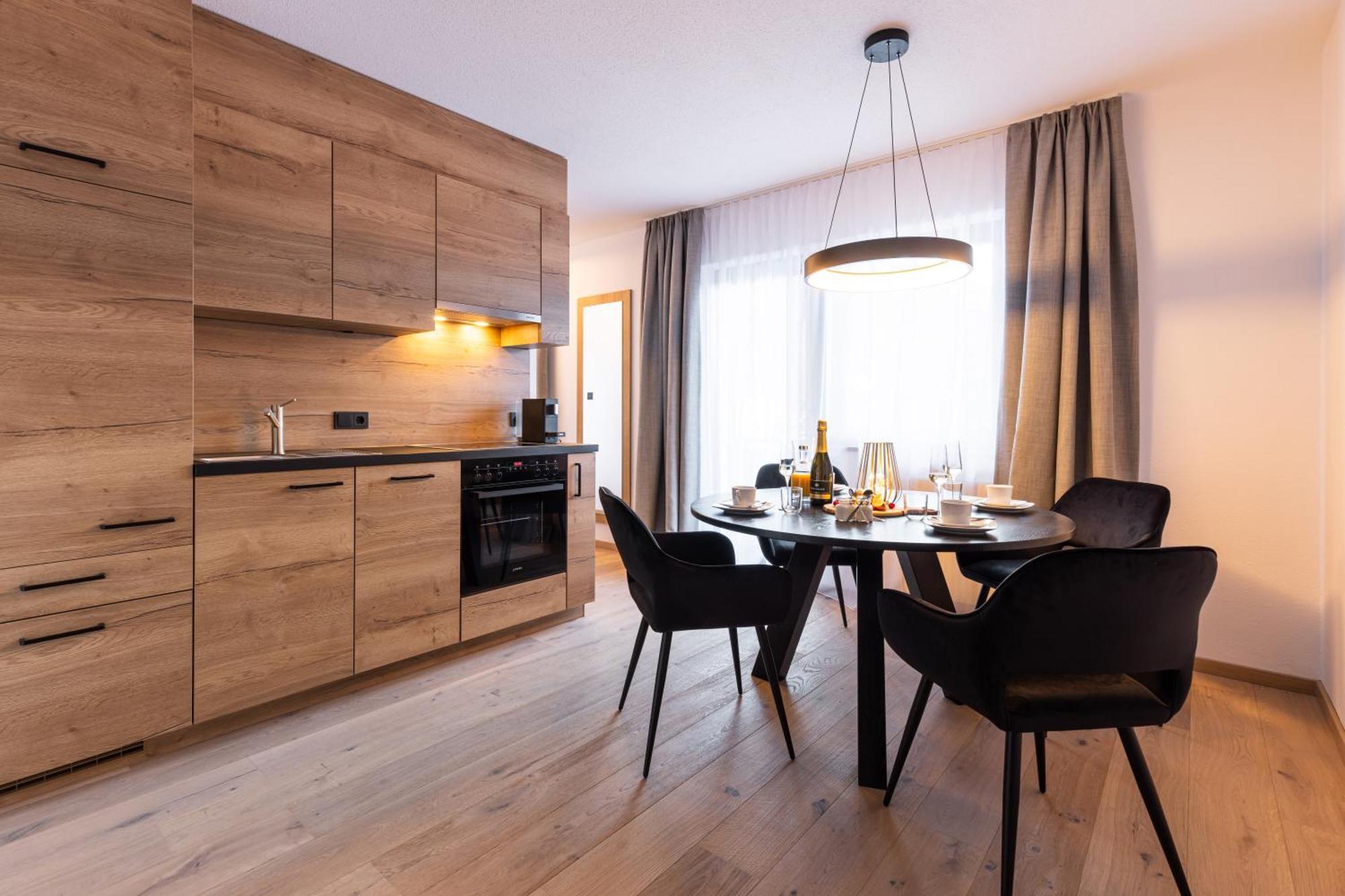 Quality Hosts Arlberg - Afoch Fei - Das Landhaus St. Anton am Arlberg Zewnętrze zdjęcie