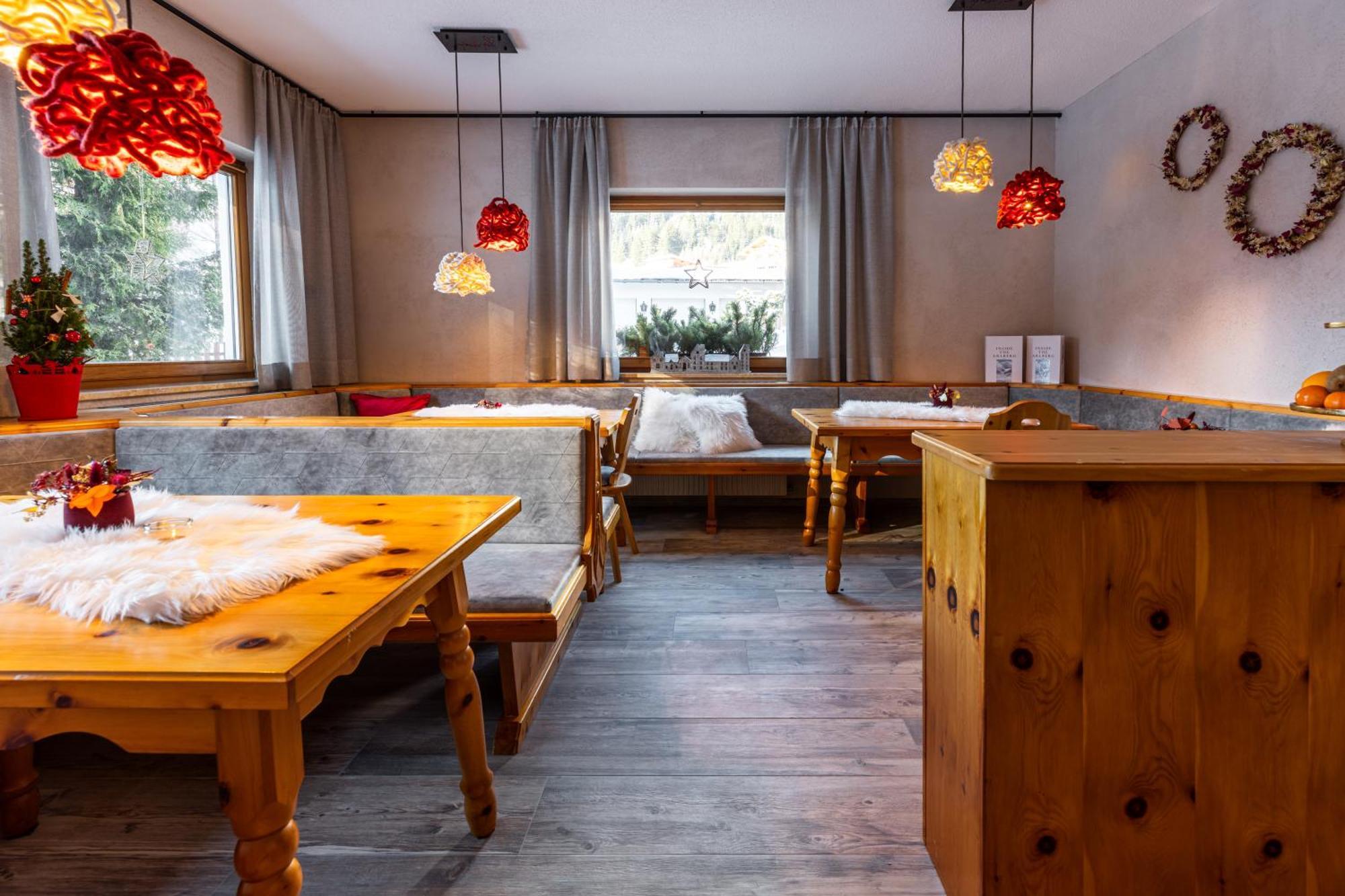 Quality Hosts Arlberg - Afoch Fei - Das Landhaus St. Anton am Arlberg Zewnętrze zdjęcie
